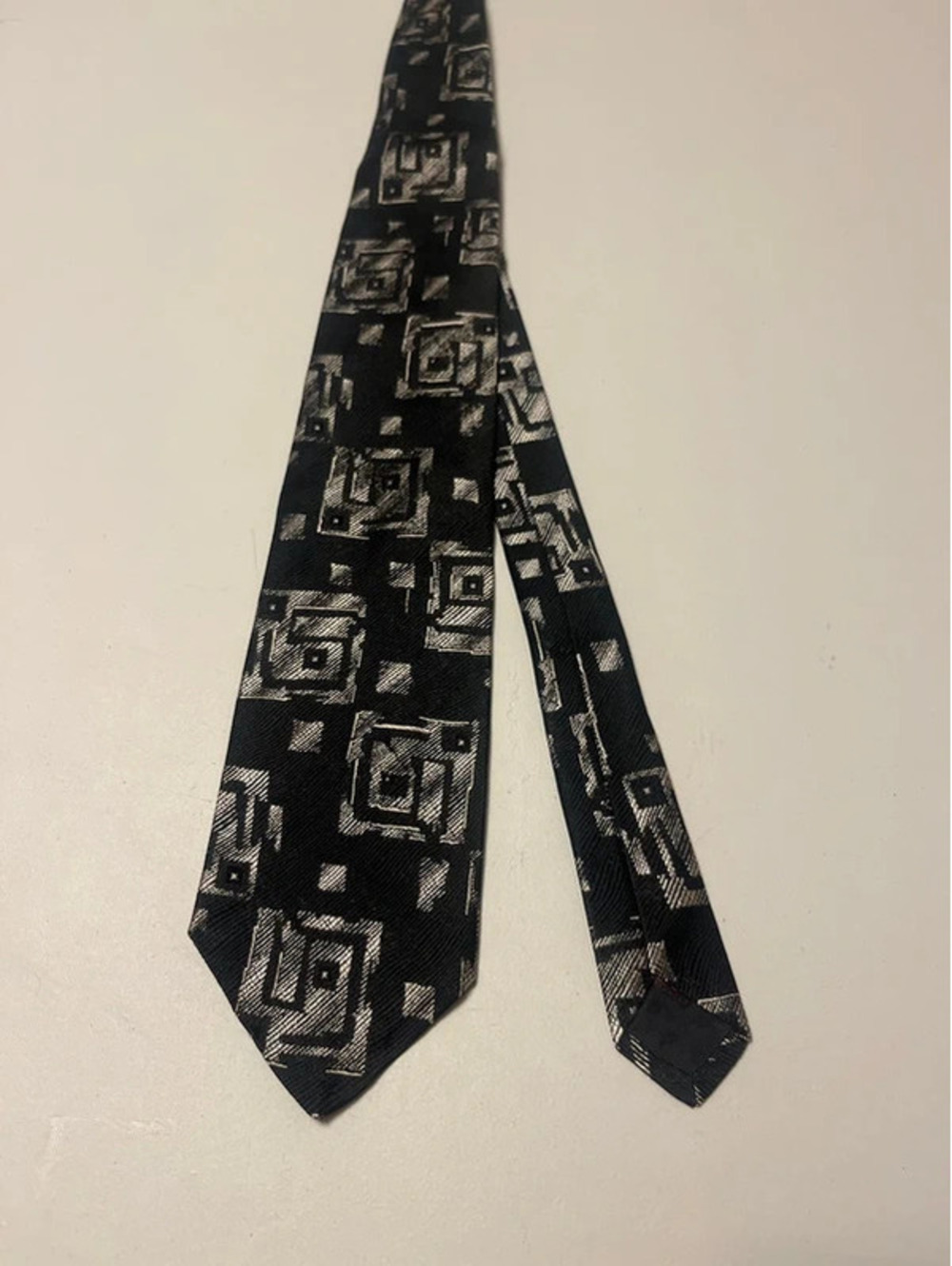 Vintage Strathmore 100% Silk Geometric Abstract Tie Black Silver Grey